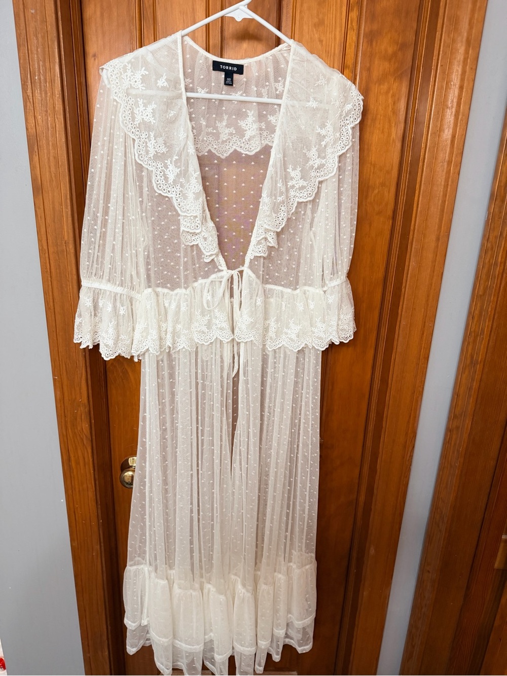 torrid ivory sheer lace robe with ruffle trim